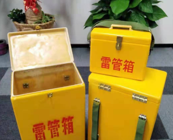 穆棱玻璃钢雷管箱有哪些特点